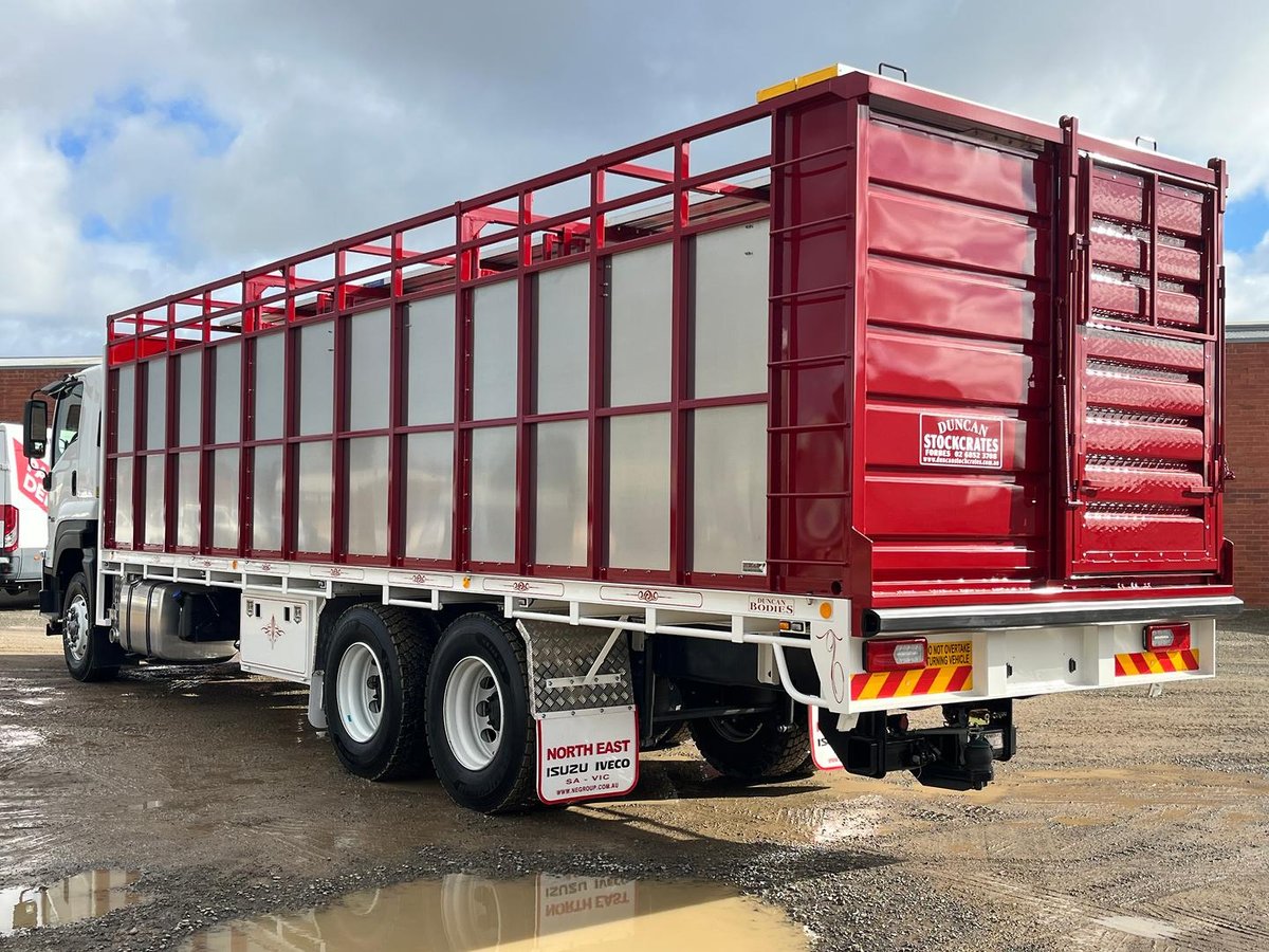2025 Isuzu F Series FXY 260-355 AT R63 image 3