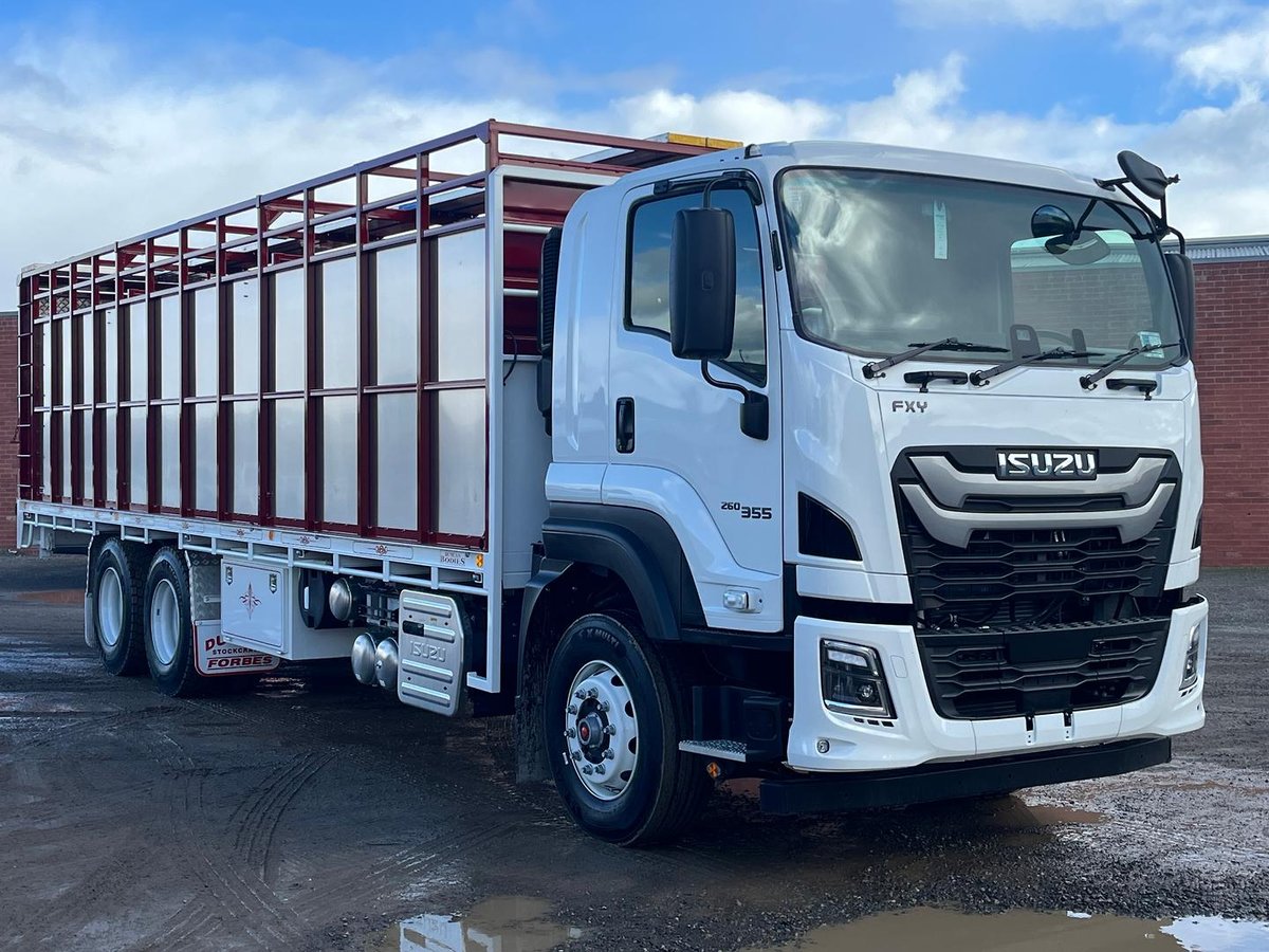 2025 Isuzu F Series FXY 260-355 AT R63 image 7
