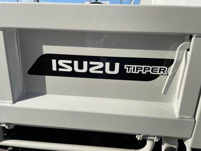 2026 Isuzu N Series NLR 45-150 DT D25 Tipper image 18