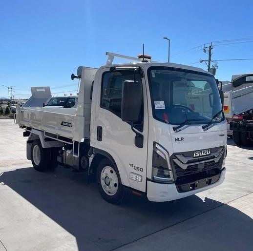 2026 Isuzu N Series NLR 45-150 DT D25 Tipper image 7