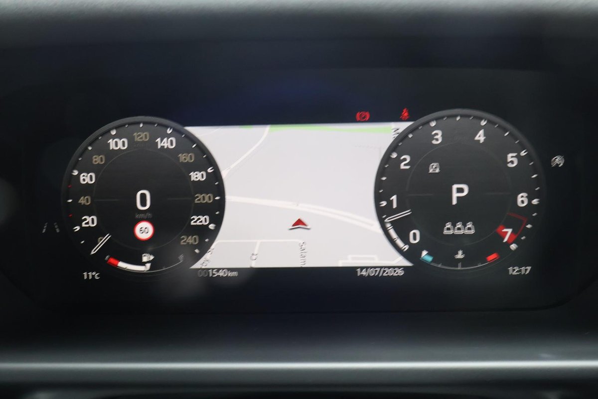 2024 Land Rover Defender 110 P400 X-Dynamic SE L663 MY25 AWD image 15