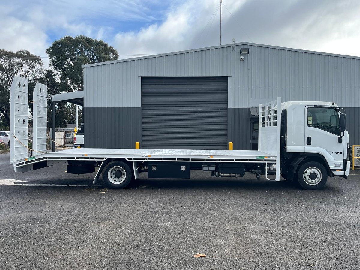 2025 Isuzu F Series FSR 140/120-240 AM R56 image 6
