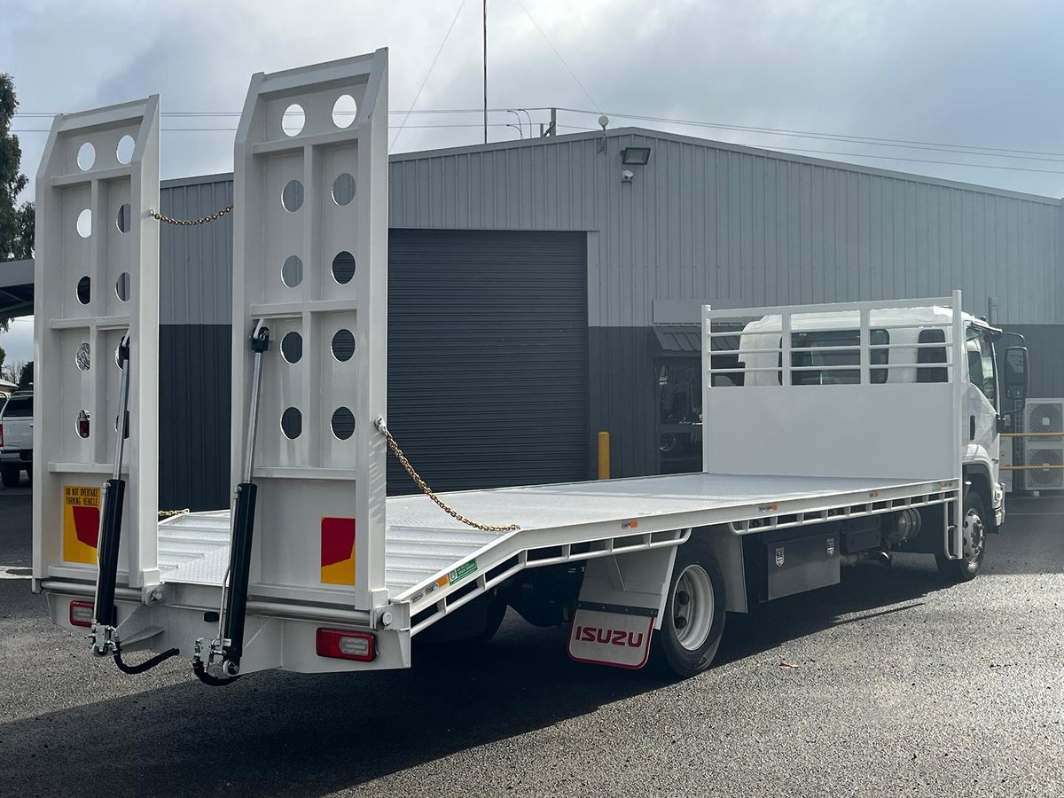 2025 Isuzu F Series FSR 140/120-240 AM R56 image 5