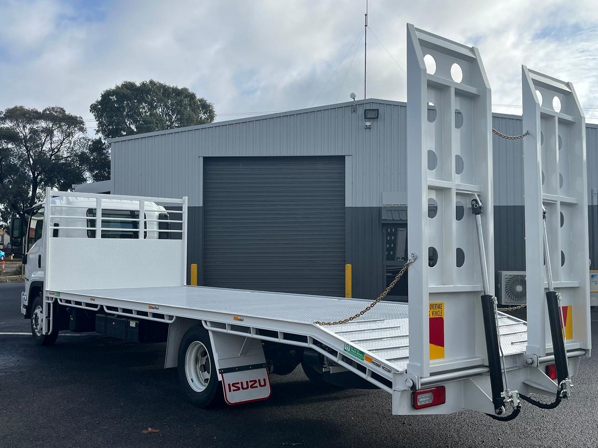 2025 Isuzu F Series FSR 140/120-240 AM R56 image 3