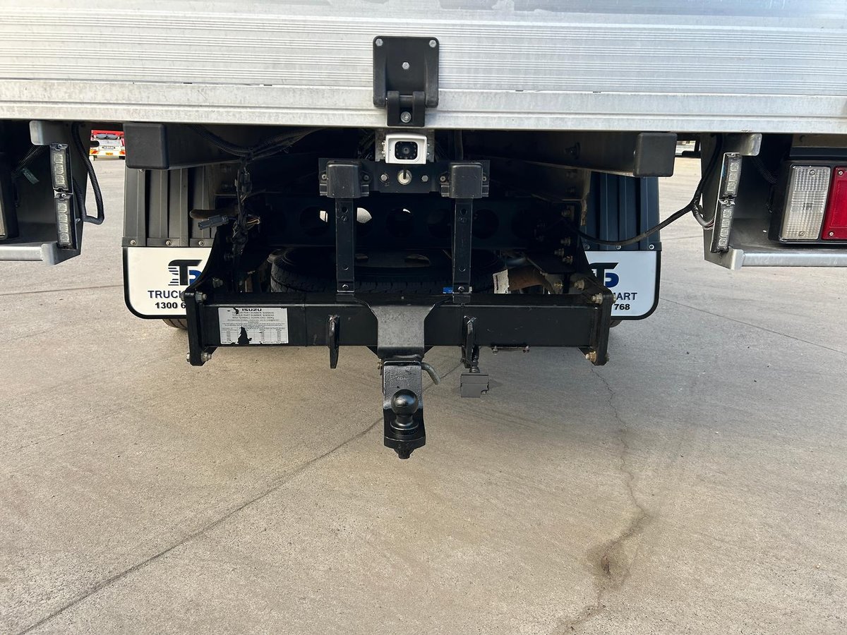 2021 Isuzu N Series NPR 45/55-155 Tradepack image 8