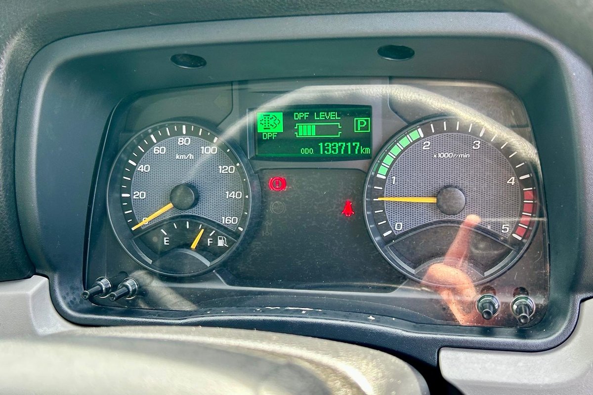 2020 Fuso Canter 515 image 26