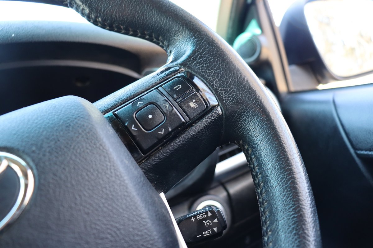 2017 Toyota Hilux SR5 GUN126R 4X4 Dual Range image 16