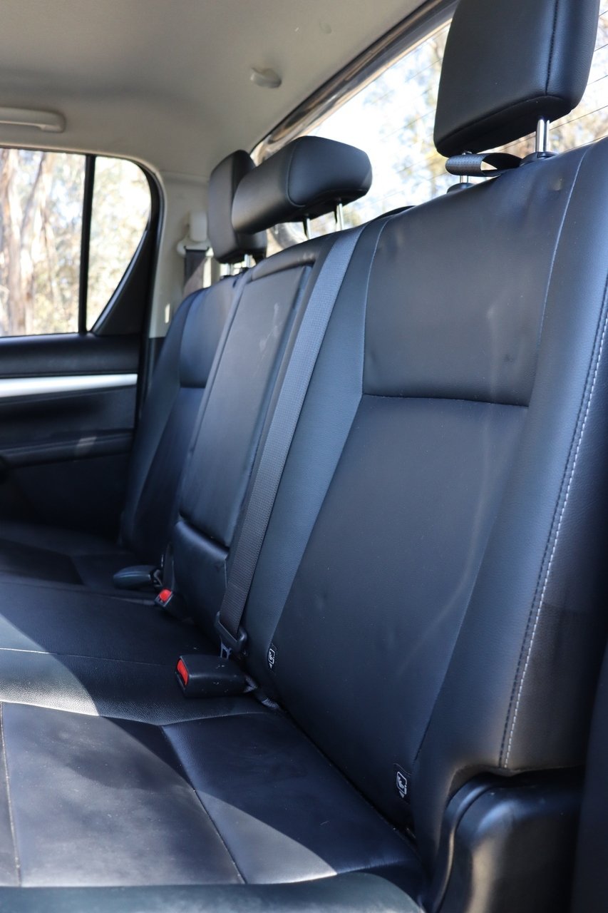2017 Toyota Hilux SR5 GUN126R 4X4 Dual Range image 20