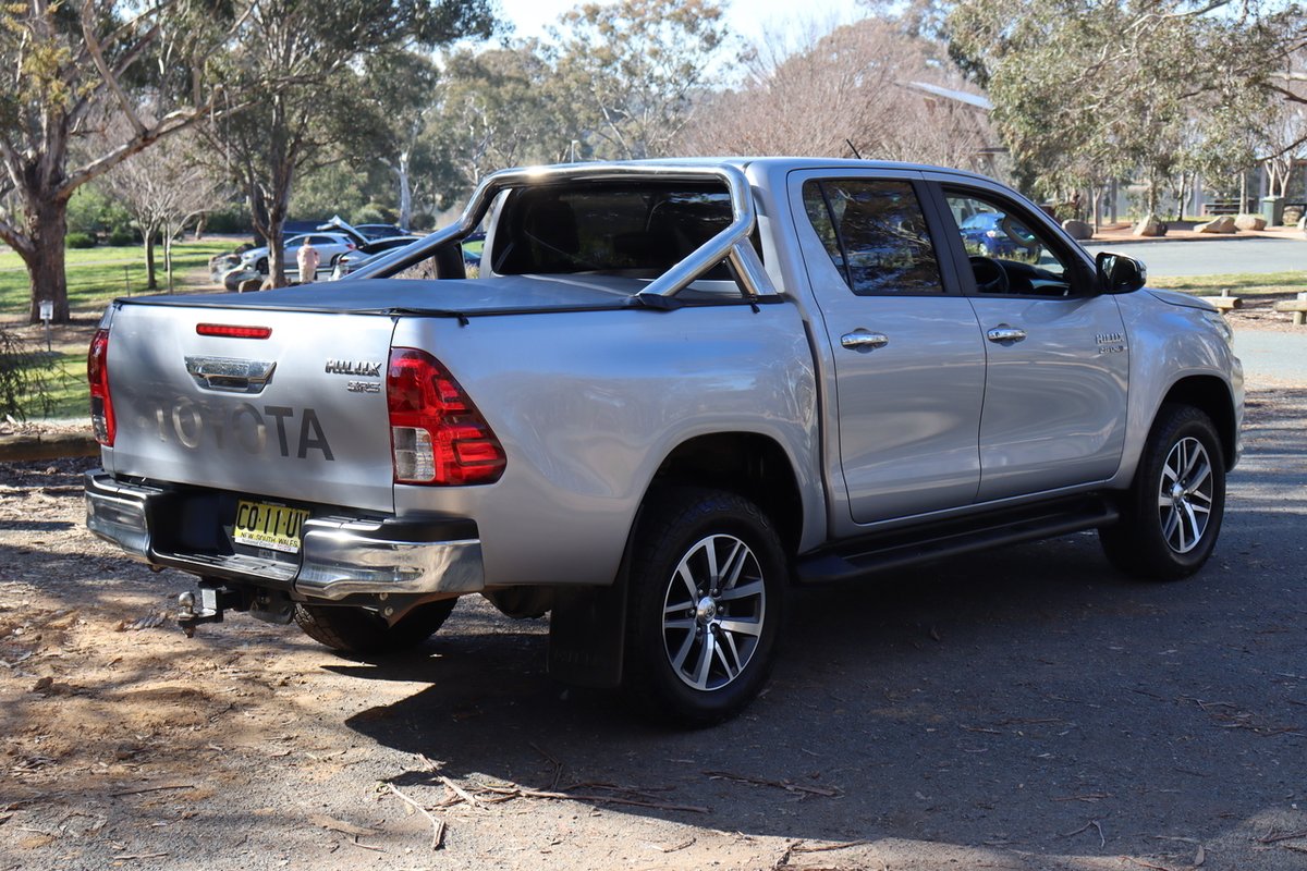 2017 Toyota Hilux SR5 GUN126R 4X4 Dual Range image 7