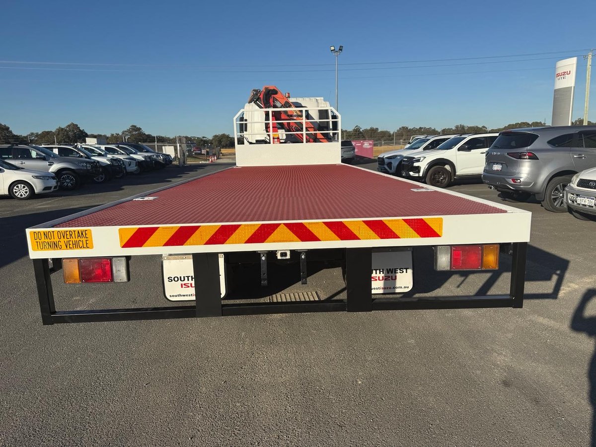 2017 Isuzu F Series FVZ260-300 image 15