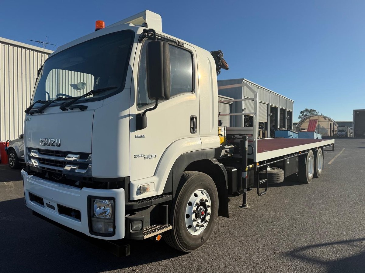 2017 Isuzu F Series FVZ260-300 image 7