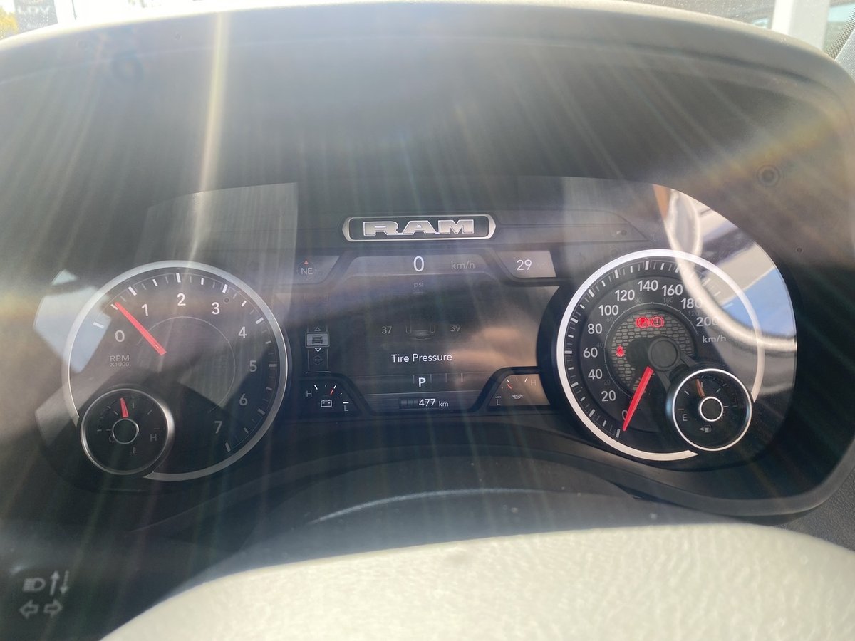 2026 Ram 1500 Express image 10