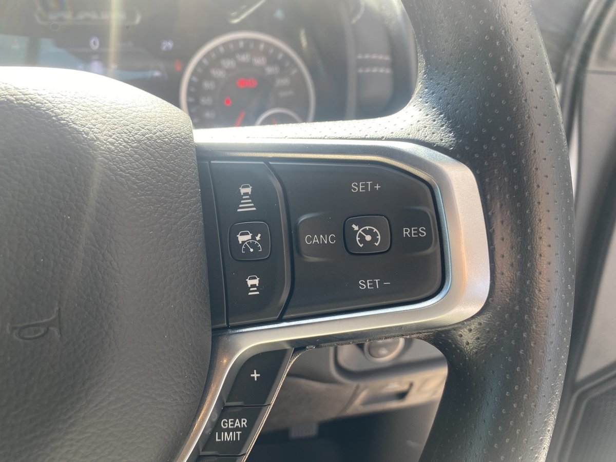 2026 Ram 1500 Express image 12