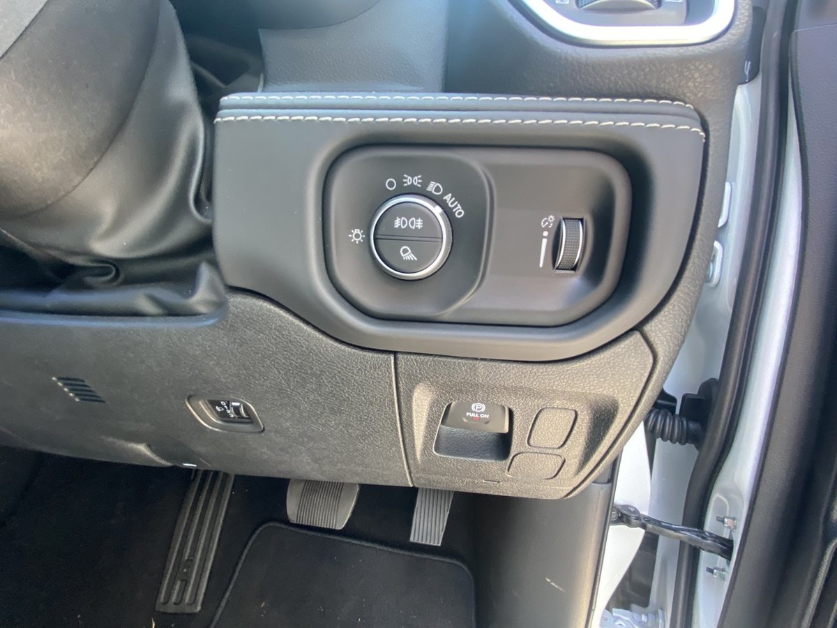2026 Ram 1500 Express image 14