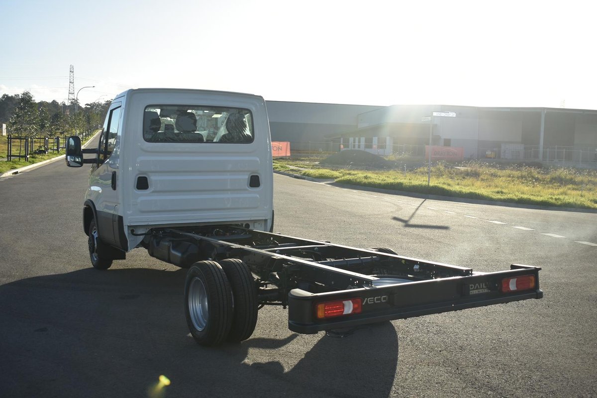 2026 Iveco Daily 50C18 image 7