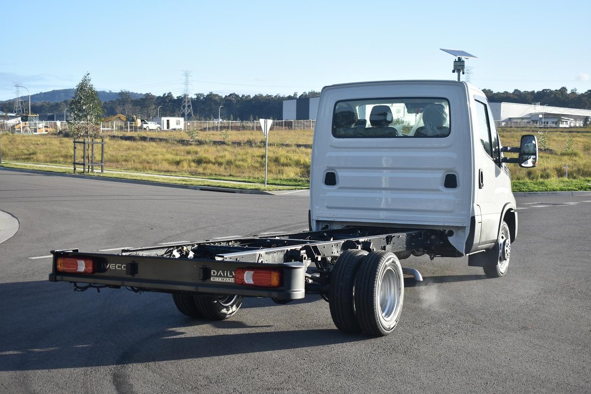 2026 Iveco Daily 50C18 image 5