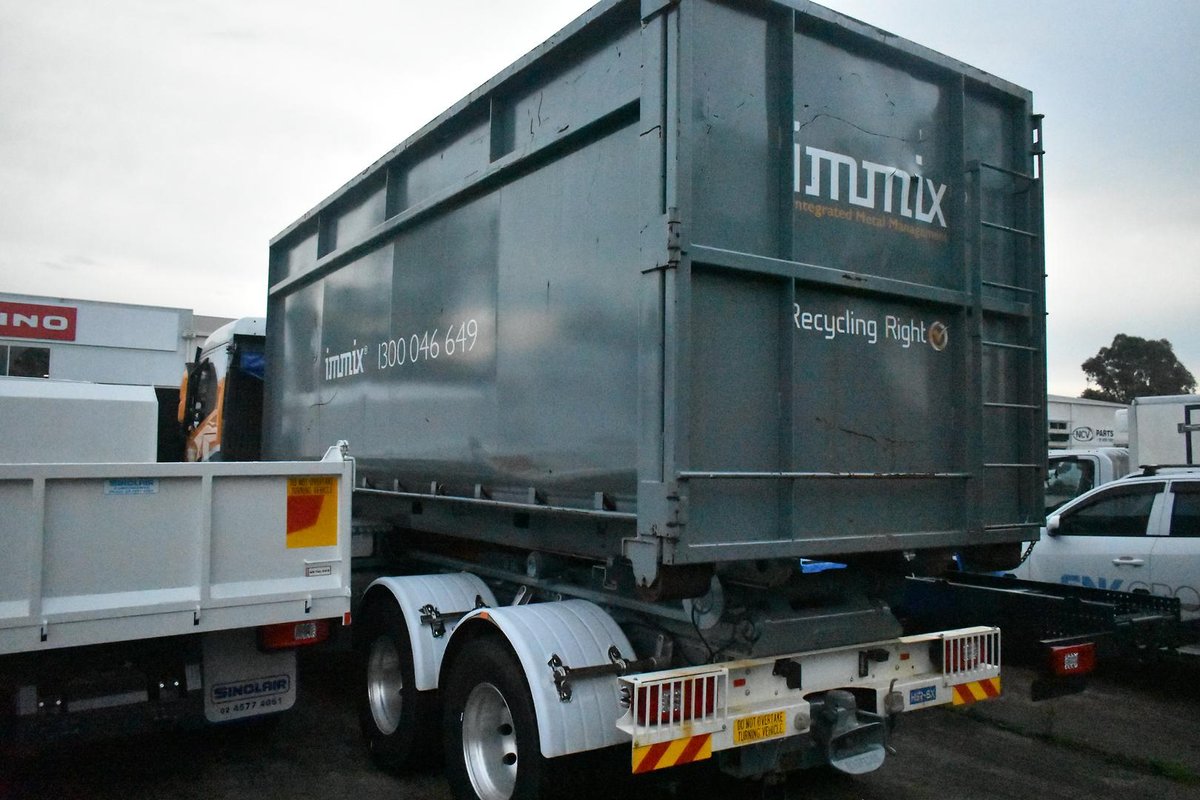 2023 Iveco S-Way AD270 image 5