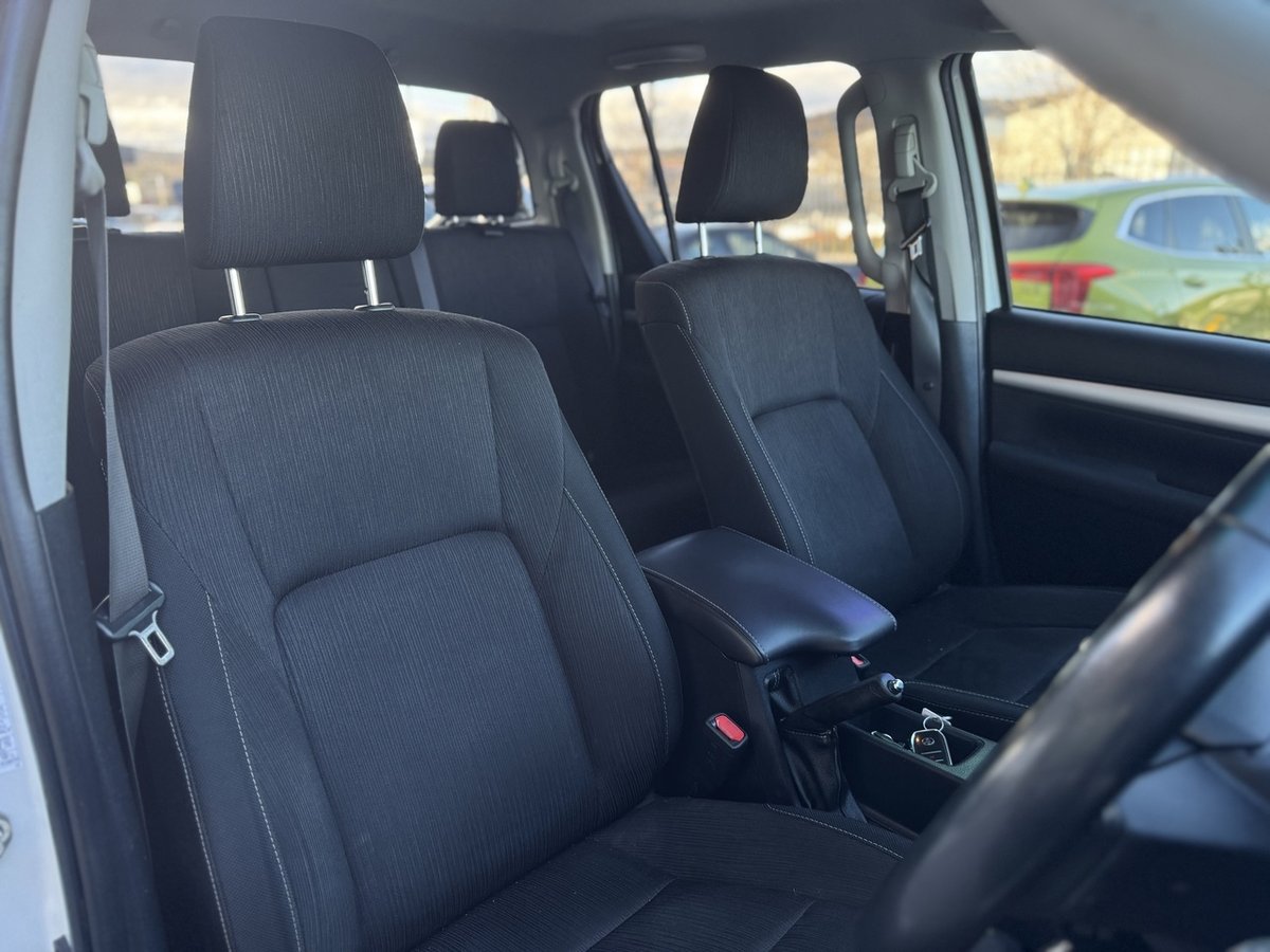 2019 Toyota Hilux SR5 GUN126R 4X4 Dual Range image 7
