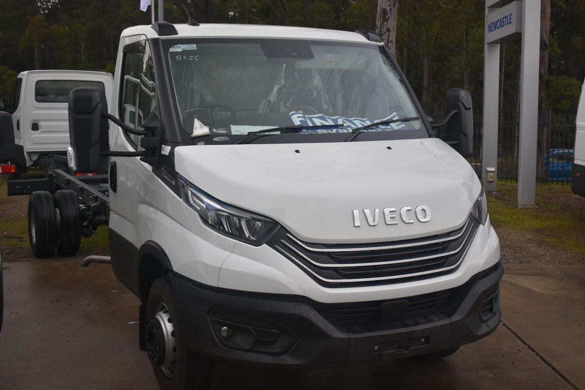 2026 Iveco Daily 70C21 image 3