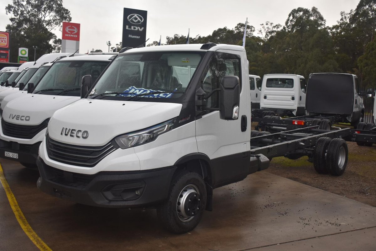 2026 Iveco Daily 70C21 image 4