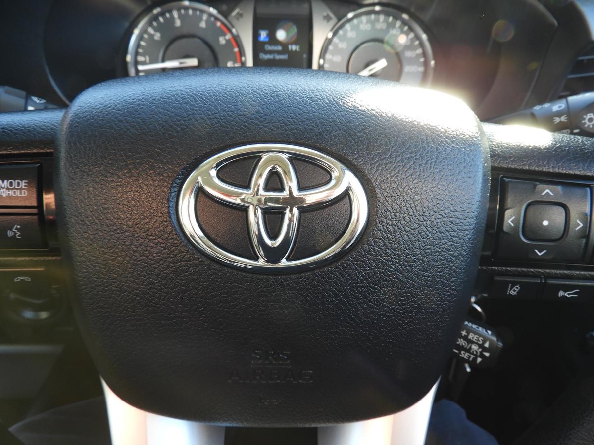 2020 Toyota Hilux SR GUN126R 4X4 Dual Range image 19