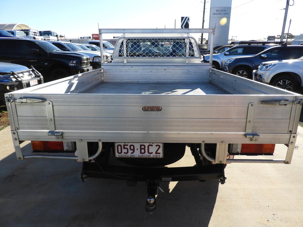2020 Toyota Hilux SR GUN126R 4X4 Dual Range image 5