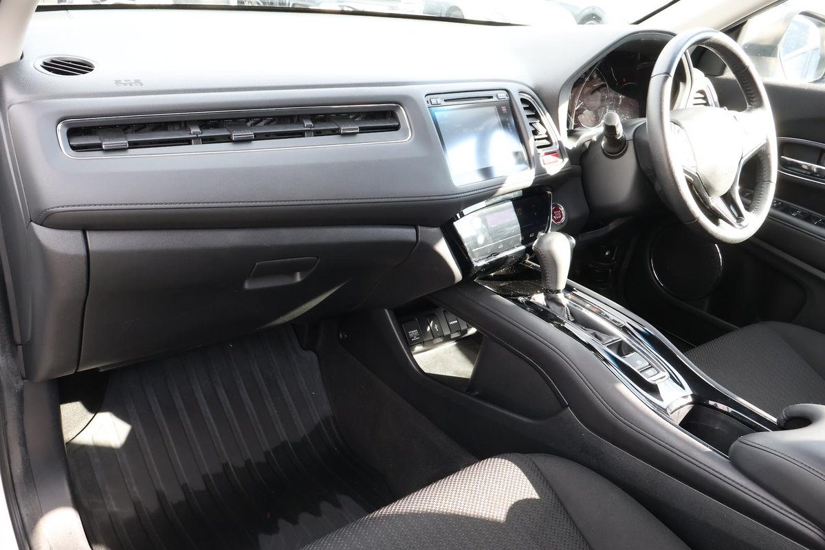 2015 Honda HR-V VTi MY15 image 25