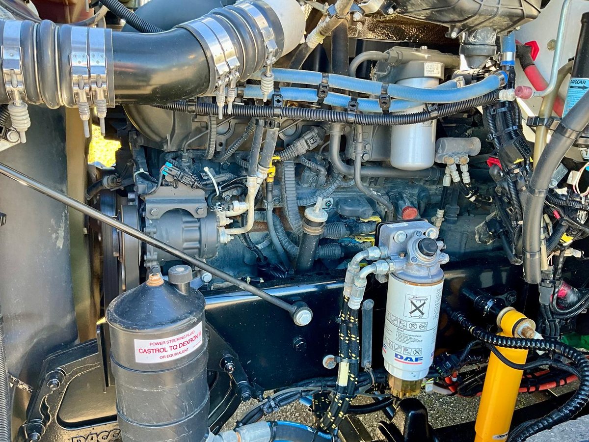 2022 Kenworth T410 image 25