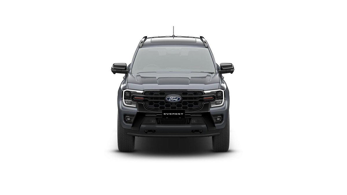 2026 Ford Everest image 2