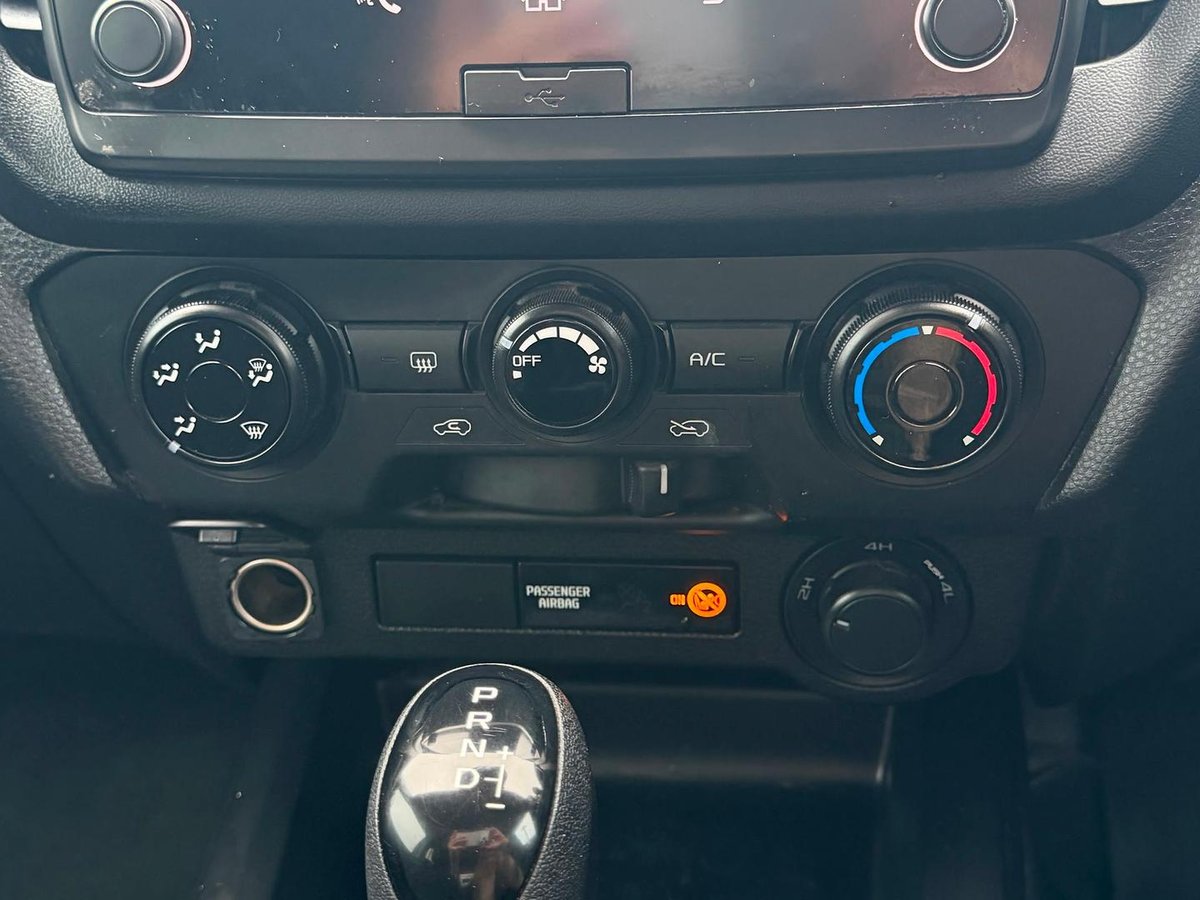 2026 Isuzu D-MAX SX MY25.5 4X4 Dual Range image 20