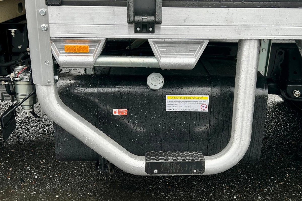 2026 Isuzu N Series NNR 45-150 DT C34 Traypack image 13