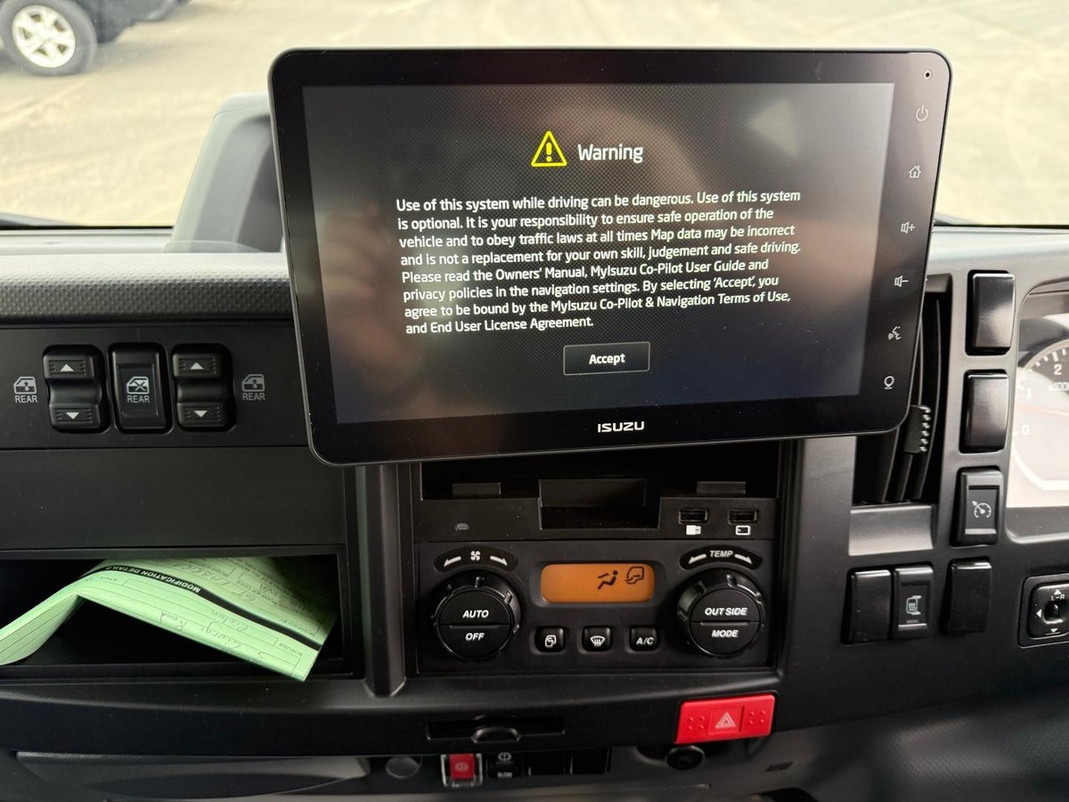2025 Isuzu N Series NPR 75-190 image 21