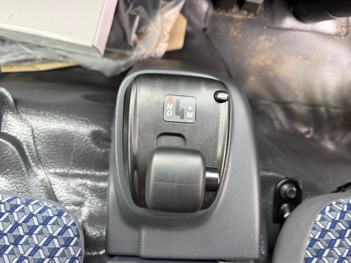 2025 Isuzu N Series NPR 75-190 image 22