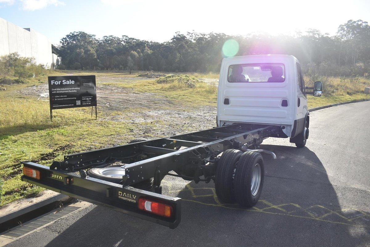 2026 Iveco Daily 70C21 image 5