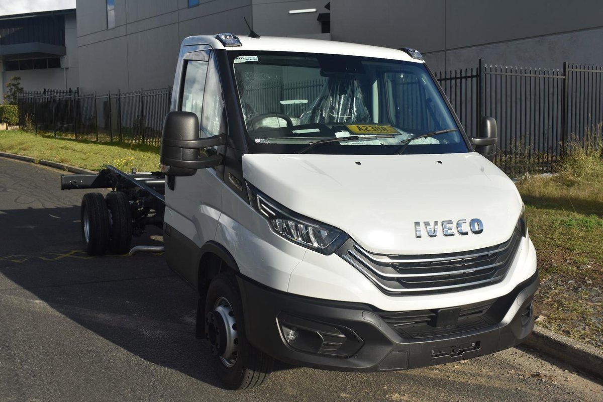 2026 Iveco Daily 70C21 image 4