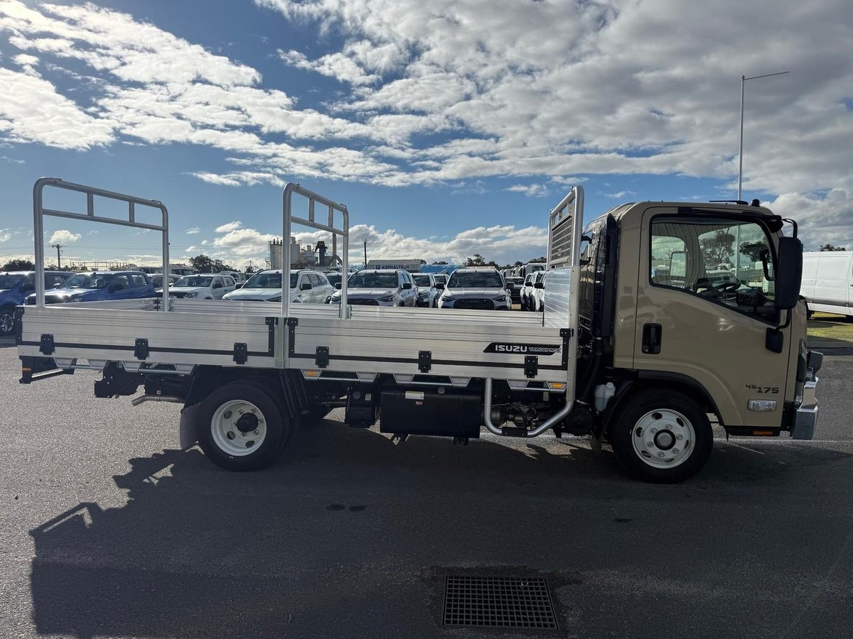2026 Isuzu N Series NPR 45/65-175 DT D34 Tradepack image 8