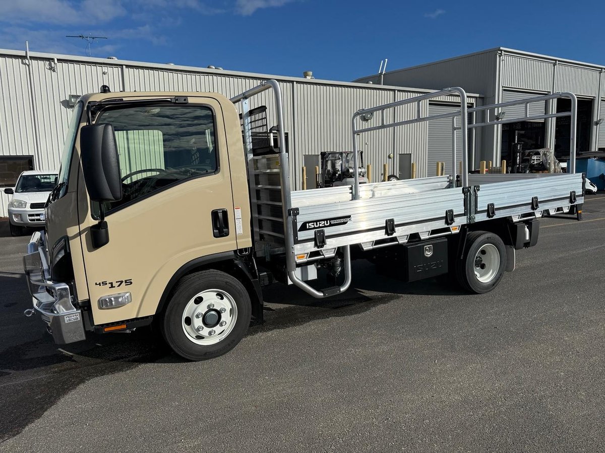2026 Isuzu N Series NPR 45/65-175 DT D34 Tradepack image 3