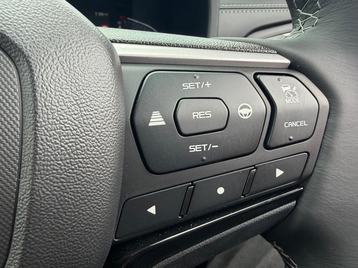 2026 Isuzu MU-X LS-U MY25.5 4X4 Dual Range image 28