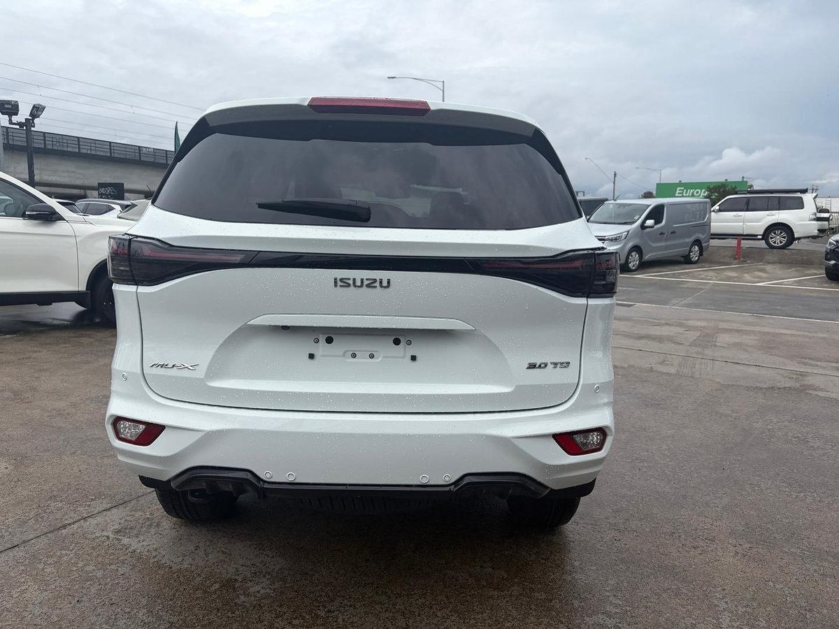 2026 Isuzu MU-X LS-U MY25.5 4X4 Dual Range image 10