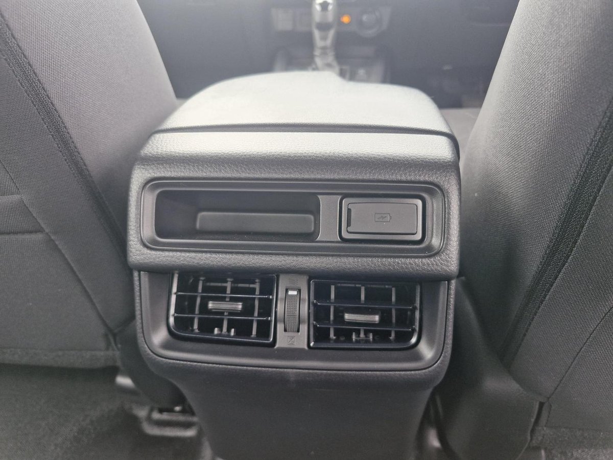 2026 Isuzu D-MAX X-RIDER MY25.5 4X4 Dual Range image 13