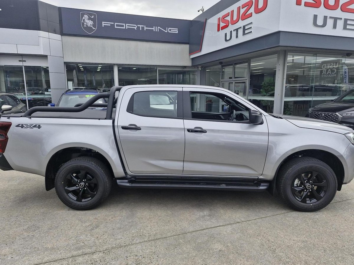 2026 Isuzu D-MAX X-RIDER MY25.5 4X4 Dual Range image 8