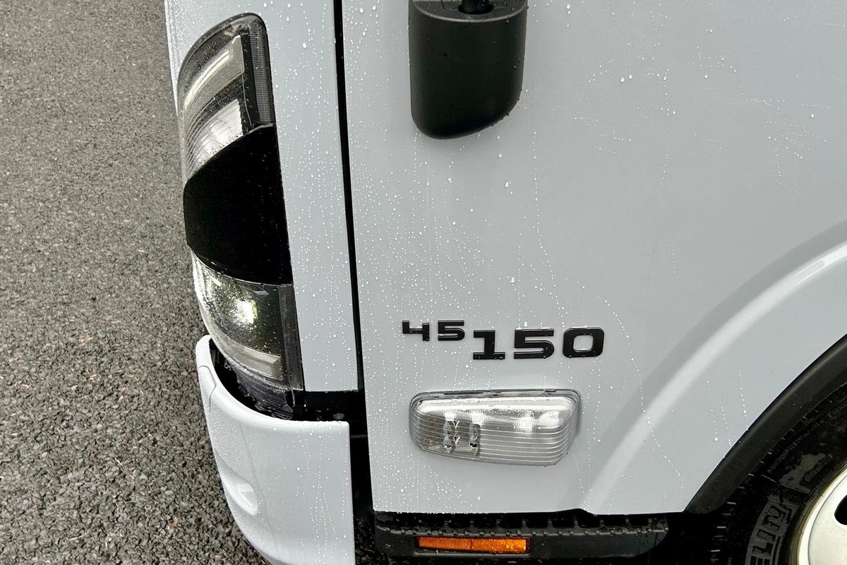 2026 Isuzu N Series NNR 45-150 DT C34 Traypack image 11
