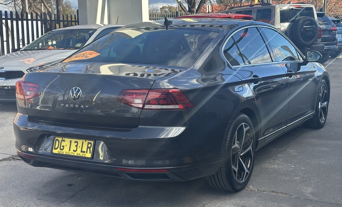 2022 Volkswagen Passat 140TSI Business B8 MY22.5 image 12