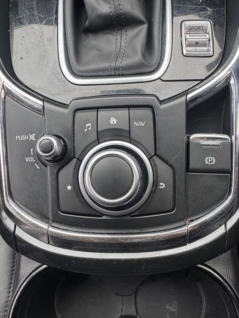 2018 Mazda CX-9 Touring TC image 23