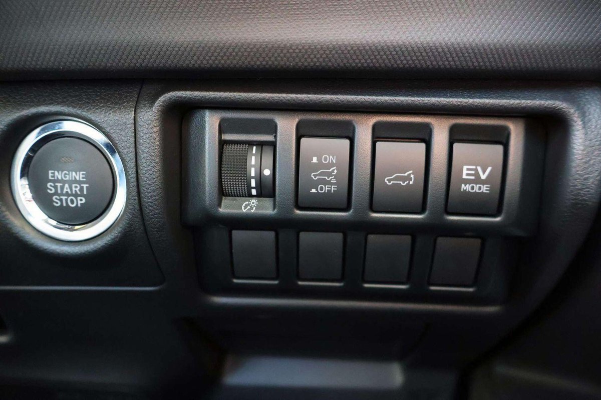 2025 Subaru Forester Hybrid Touring S6 MY26 AWD image 21