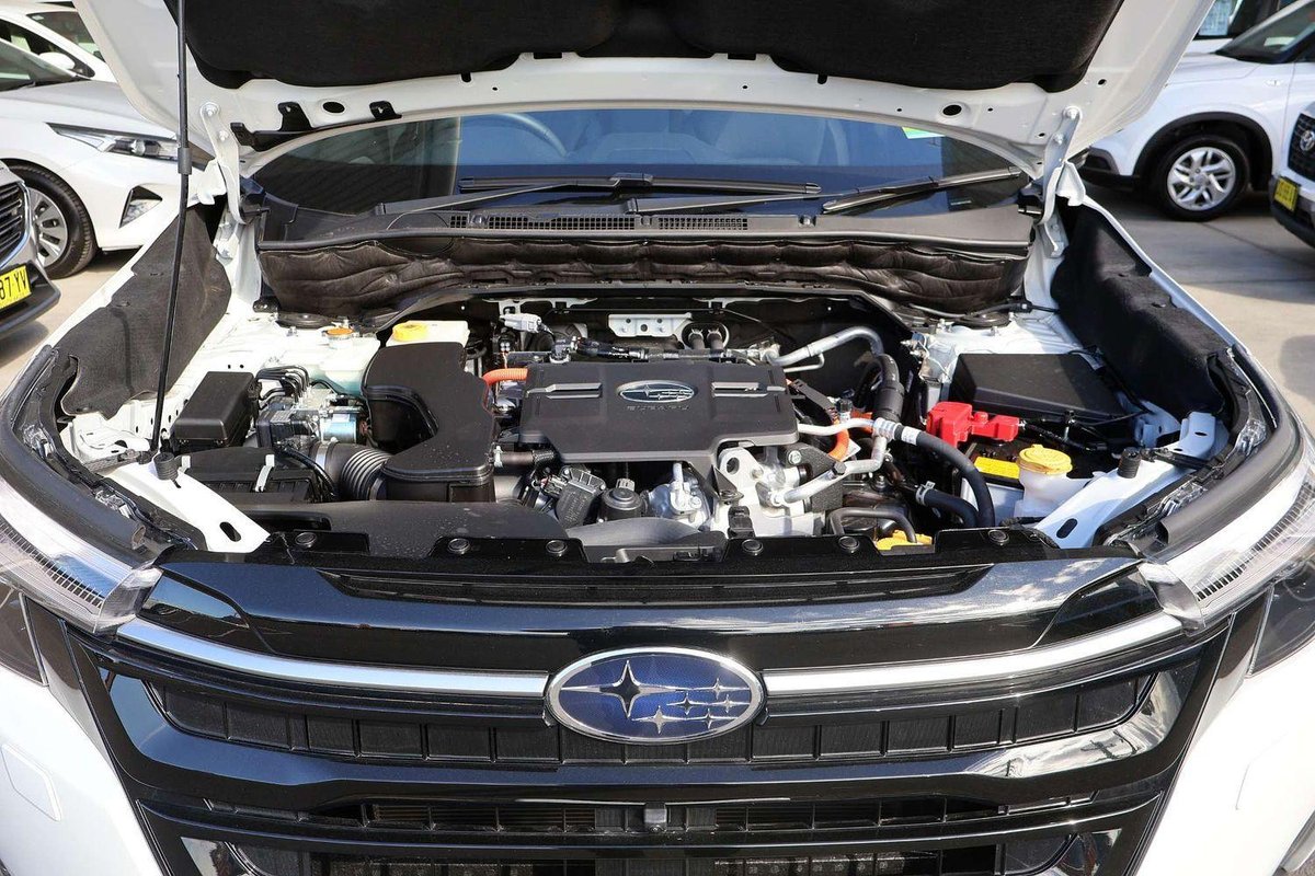 2025 Subaru Forester Hybrid Touring S6 MY26 AWD image 27