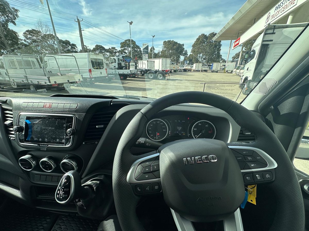 2025 Iveco Daily 70C21V image 18