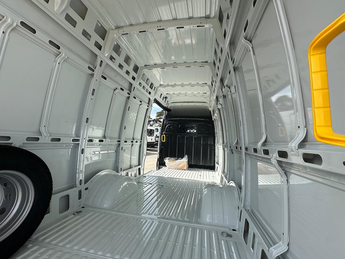 2025 Iveco Daily 70C21V image 16