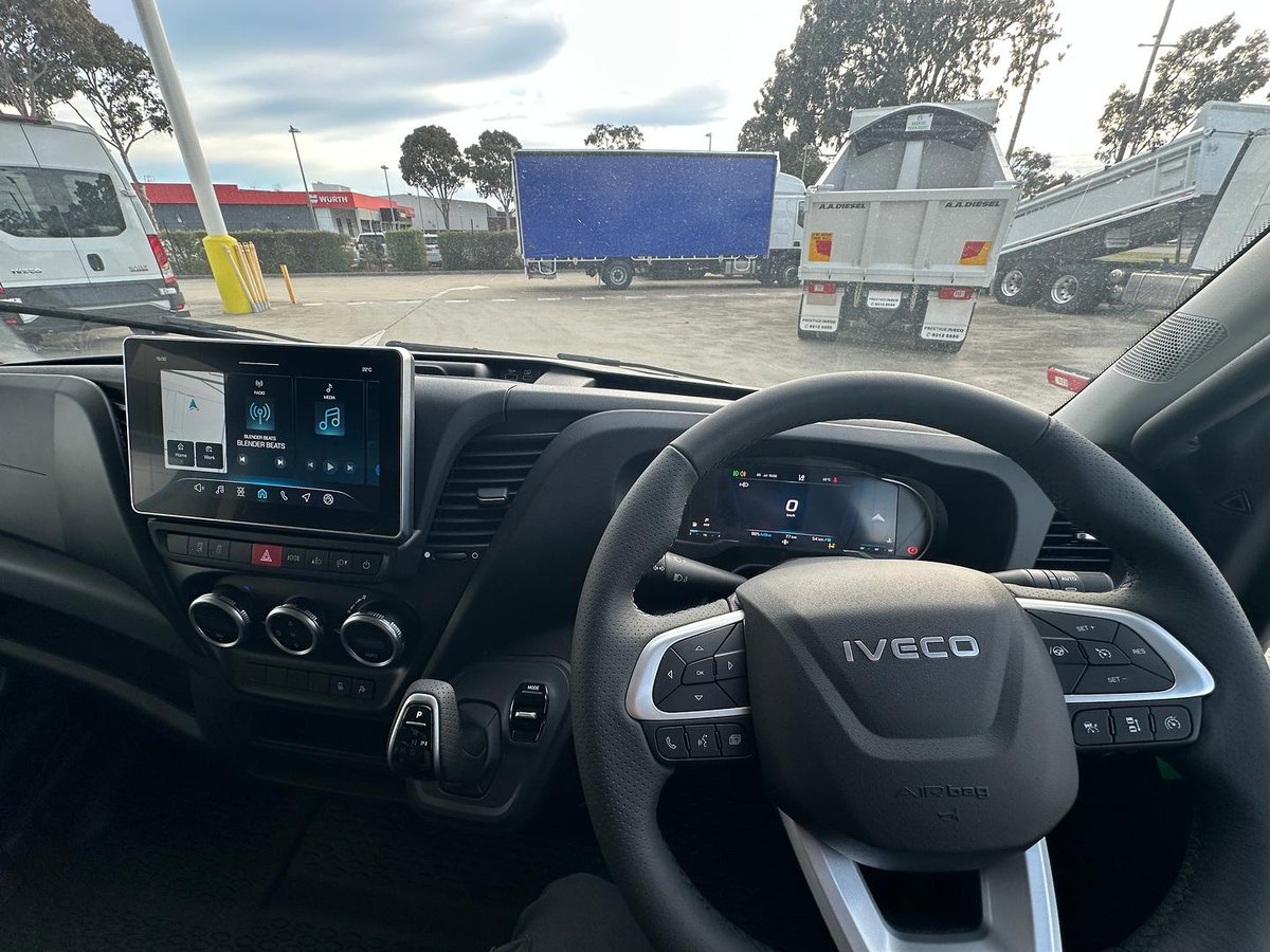 2026 Iveco Daily 42S18V image 20