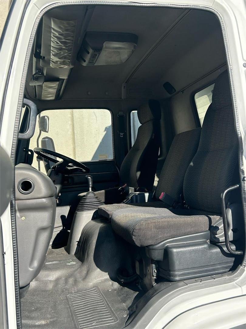 2007 Isuzu F Series FTR 900 image 10